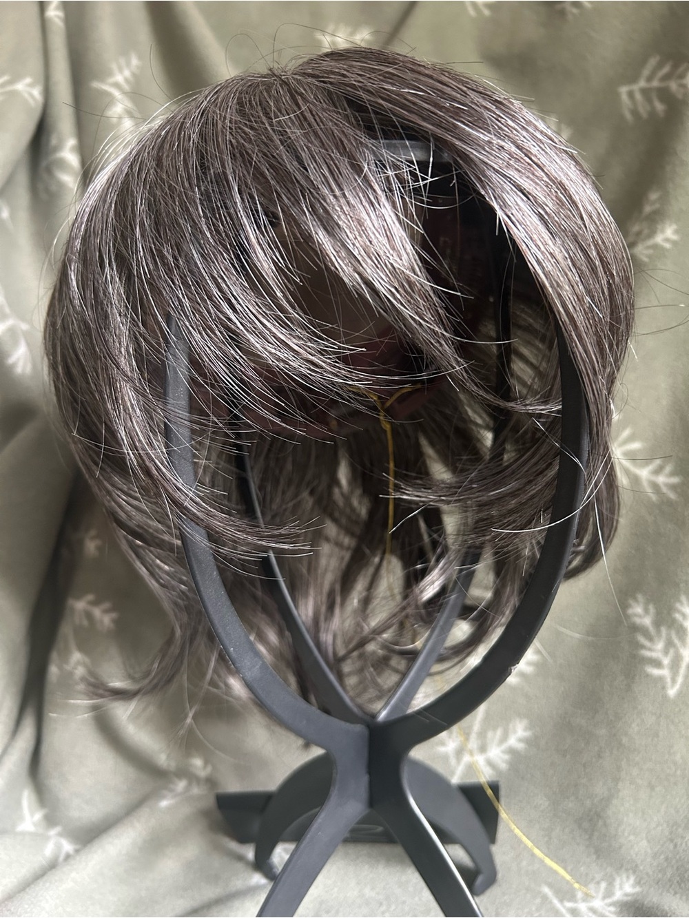 Jon Renau Short Topper in Marble Fudge (44) - Essentially You - Picture 4 of 6